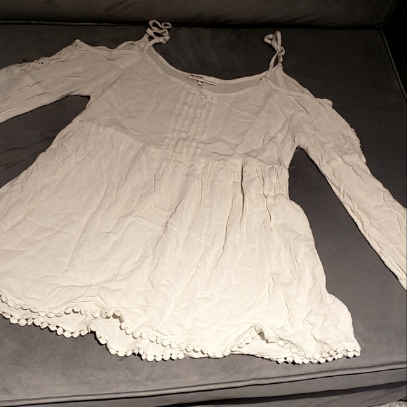 🌿 Love Culture Cold-Shoulder Off-White Babydoll Blouse Size S - Picture 5 of 5